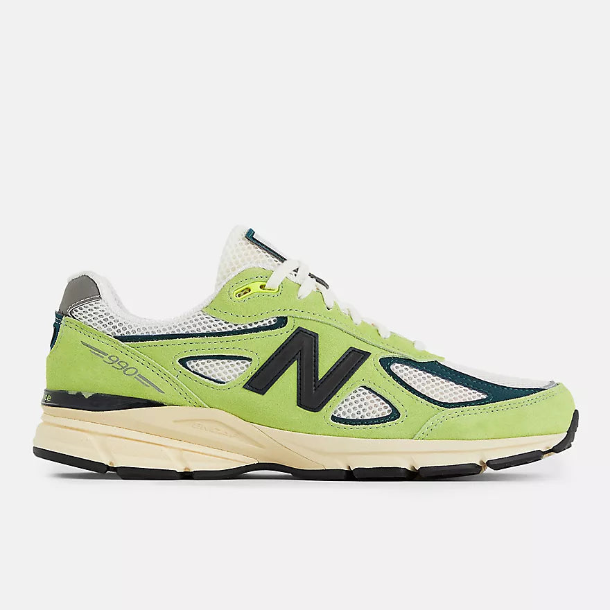 990v4